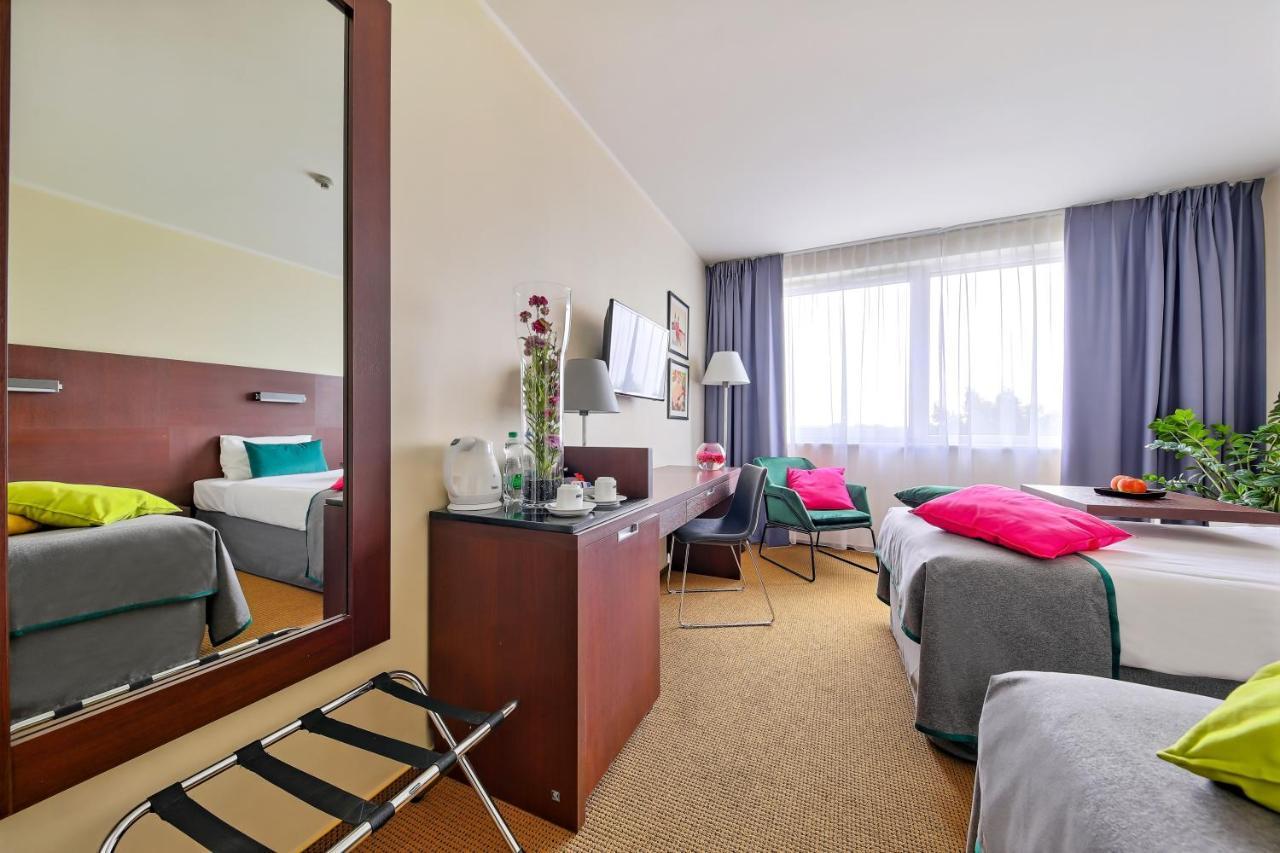 Mercure Airport 4*